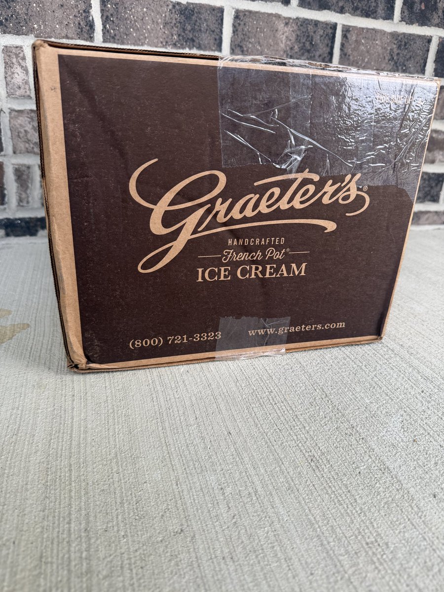 JamesRapien's tweet photo. Day MADE👀👀👀

@graeters https://t.co/bNUKdc2yIE