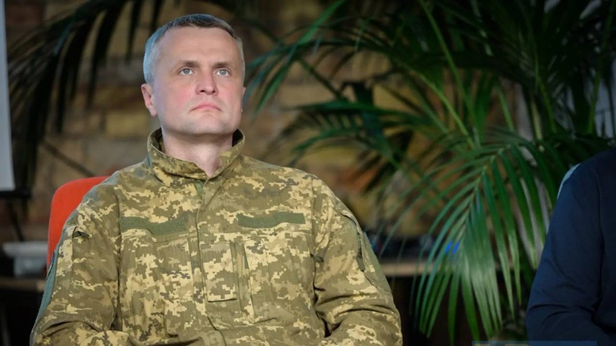 MKBattalionOf's tweet image. “We’ve got another 3 or 4 armies hiding in the rear,” said Igor Lutsenko, commander of the #UAV unit.
But, well, it happens that all these armies are currently spread across all #European countries

if you don't want to join one of these armies join the ranks of  @MKBattalionOf