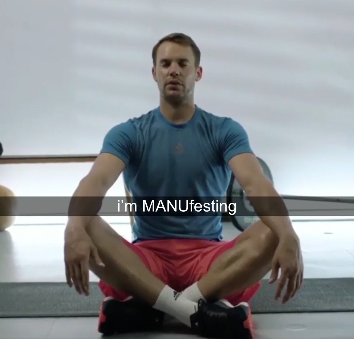 O kapryśny bożku piłki nożnej spraw, że Bayern dowiezie ten mecz i nikt nie złapie kontuzji