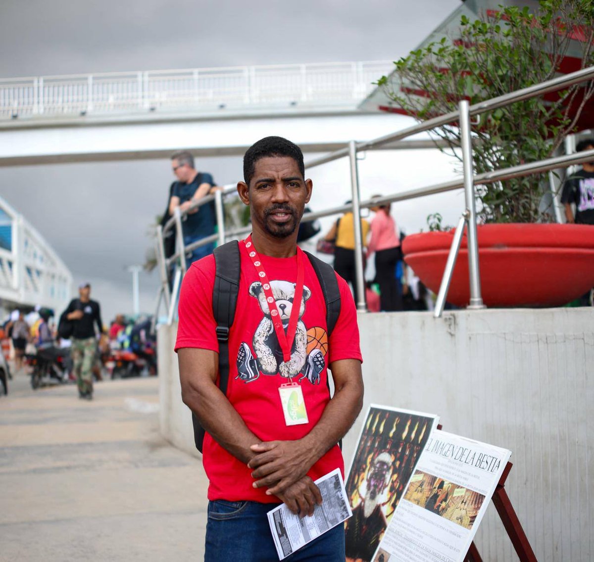 iuic_haiti's tweet image. Travay 🧳#La #Pap Janm Sispann Fèt

Sòm 19:3 Yo pa pale,yo pa di yon mo.Ou pa tande yon ti bwi.

V4 Men, sa yo di a mache ale toupatou sou latè. Mesaj y'ap bay la rive jouk nan dènye bout latè…

#haitianusa #WorldCup2026 #World #Cup #Diaspora #Caribbean #haitisoccer #Afrobeats