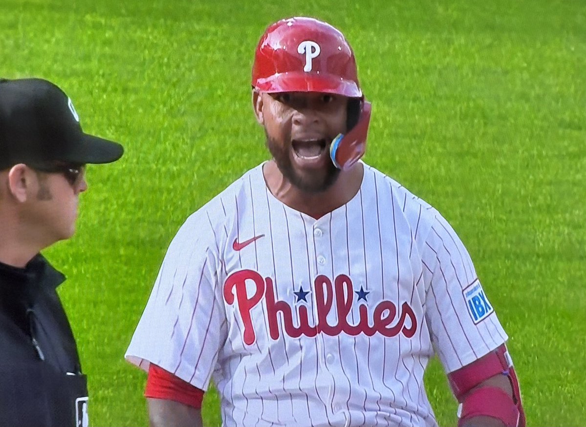 JClarkNBCS's tweet image. Edmundo Sosa is back in the lineup tonight after his 3 run HR last night

Turner 6
Schwarber DH
Harper 3
García 9
Sosa 4
Realmuto 2
Bohm 5
Marsh 8
Kemp 7
 
Luzardo LHP