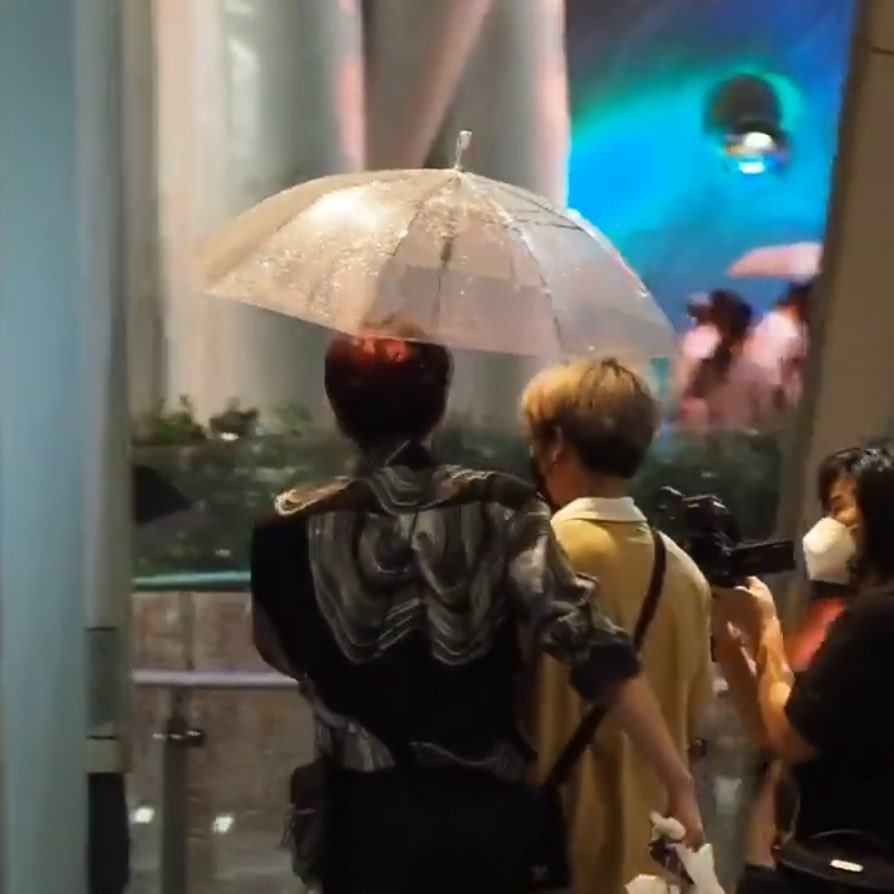 baXll natural tweet media