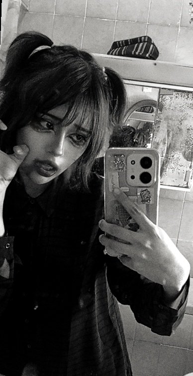 lukaa 🕸️ tweet media