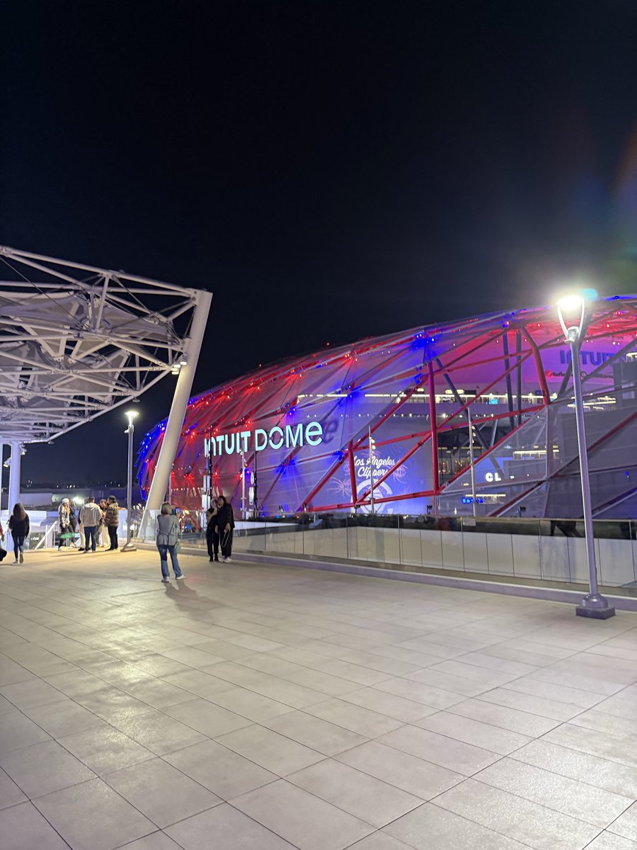 Jr🚶‍♂️ tweet media