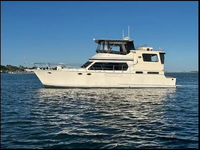 USCGSoutheast's tweet image. .@USCG Sector #Jacksonville terminated the voyage of an illegal passenger-for-hire operation in Ponce Inlet.

A #USCG crew discovered the 49ft vessel being operated illegally as an inspected small passenger vessel with more than 6 passengers for hire.

📰: bit.ly/4tTcU4n