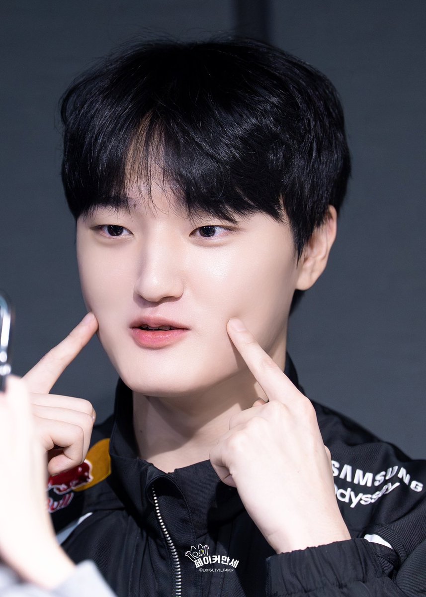 260410 fm

볼콕솬🍙

#Peyz #페이즈