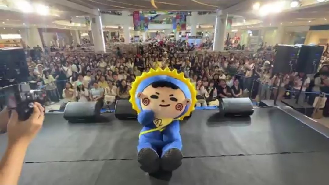 ~F O N . R I N ~ tweet media