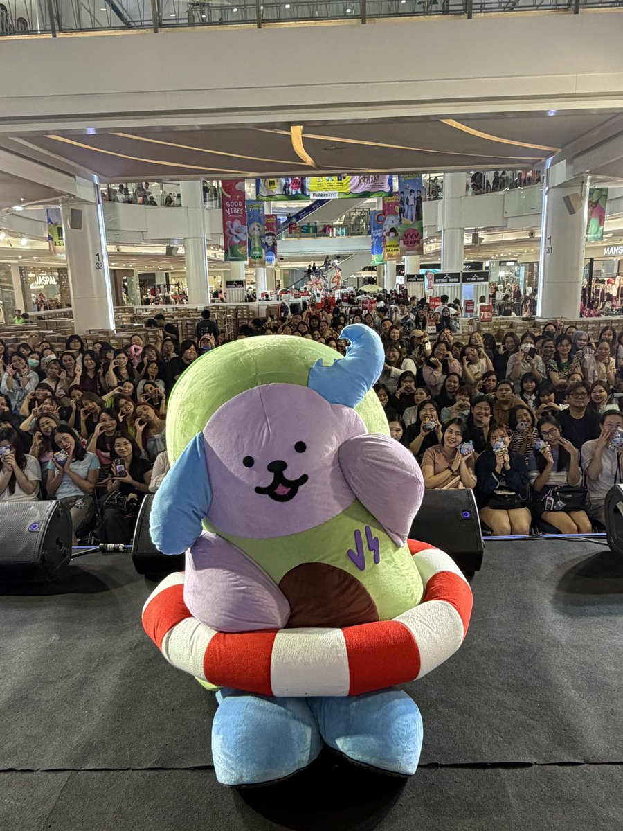 ~F O N . R I N ~ tweet media