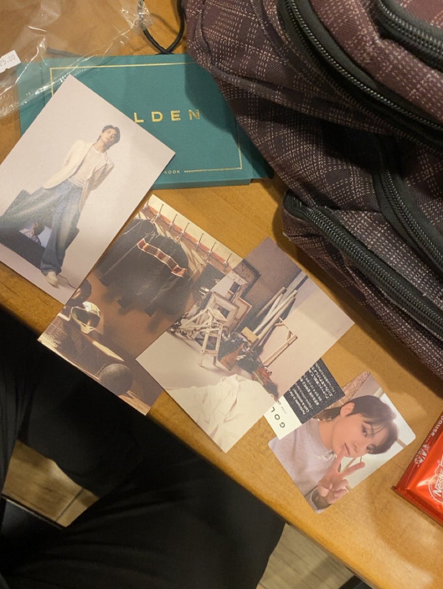 RIKXKOOKIE7 tweet media