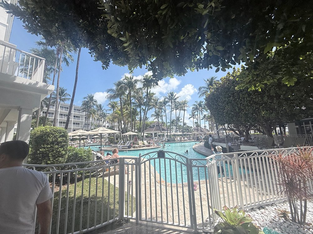 Lago Mar Resort tweet media