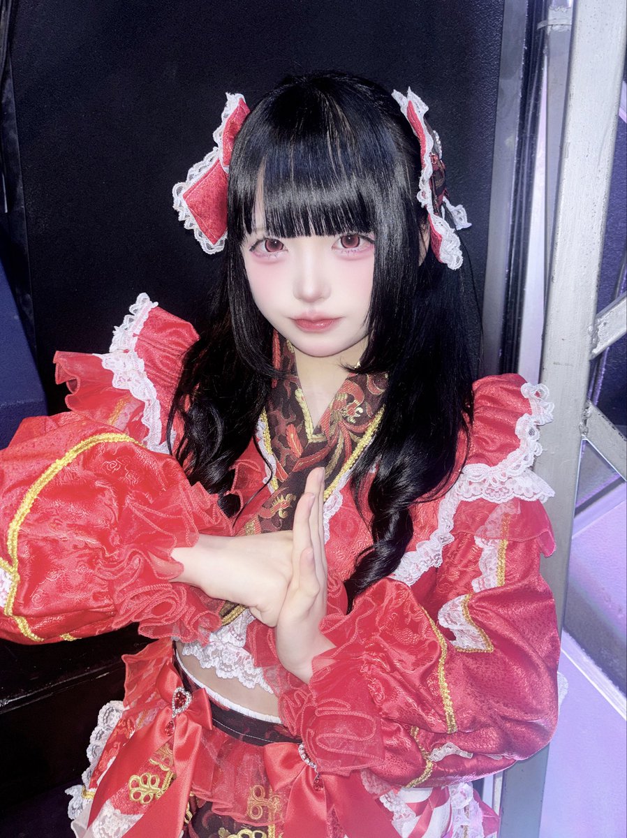 나나치 tweet media