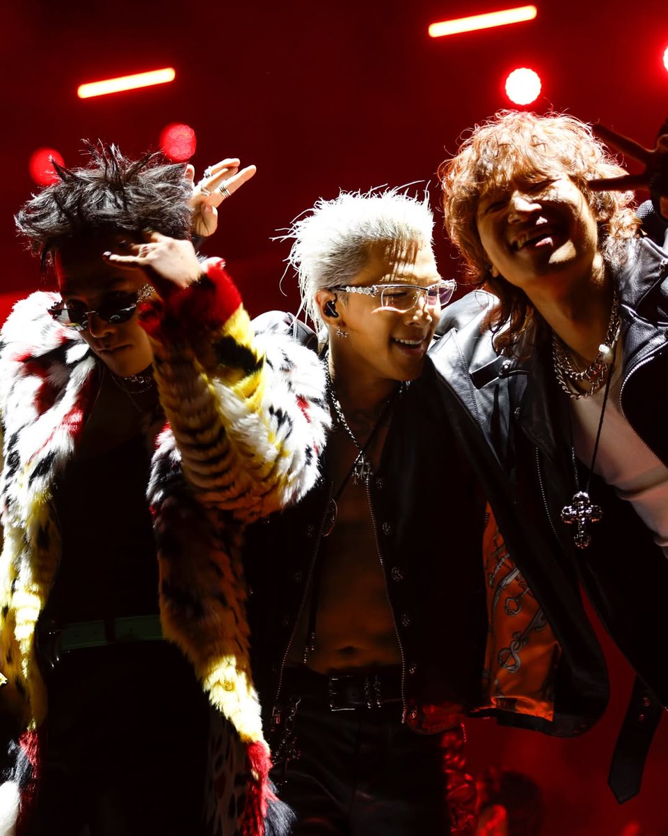 Esquire Korea named BIGBANG among the 4 greatest Coachella performances by K-Artists of All Time.

esquirekorea.co.kr/article/1900864