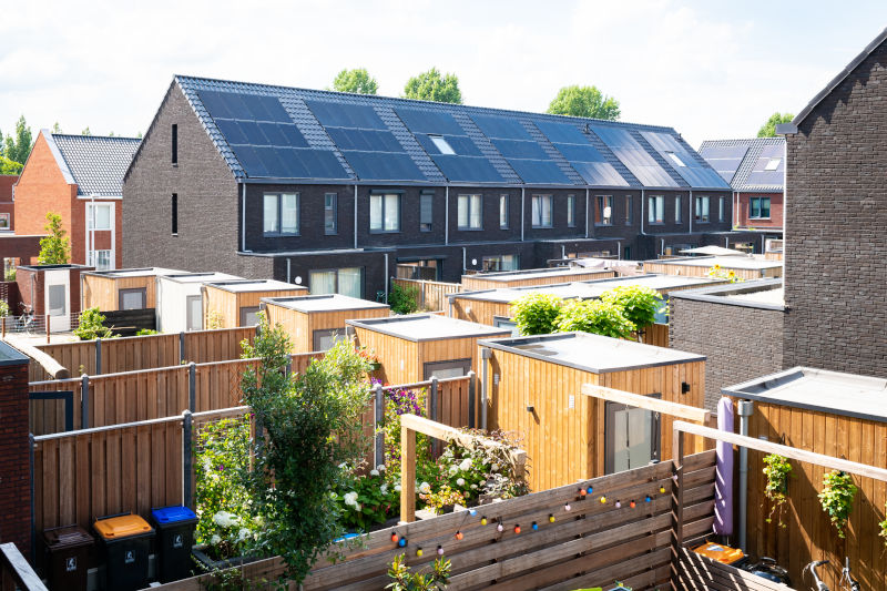GemeenteUtrecht's tweet photo. Impactanalyse toont het effect van mogelijke aansluitstop op het elektriciteitsnet voor Utrecht. De gevolgen zijn groot voor woningbouw, verduurzaming, maatschappelijke voorzieningen en de economie.👉https://t.co/LqfabOCV60 https://t.co/hv3Yhgka3p