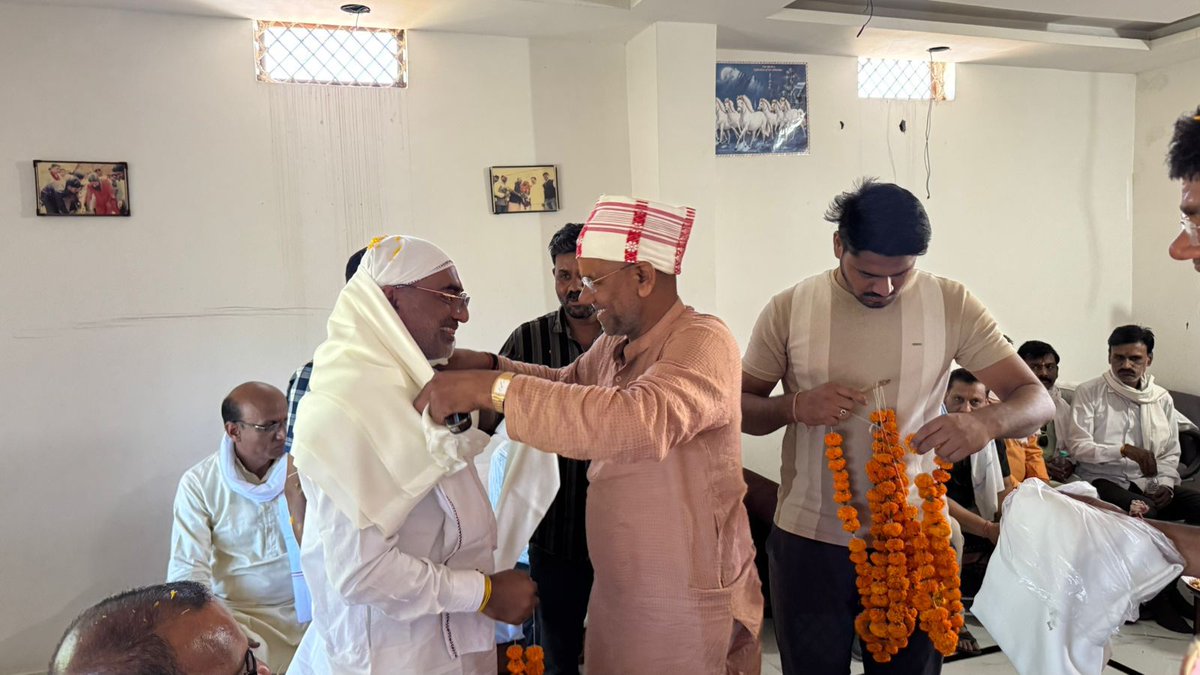 Darshan Singh Choudhary ( मोदी का परिवार ) tweet media