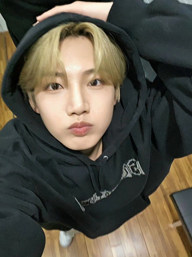 뿡빵 tweet media