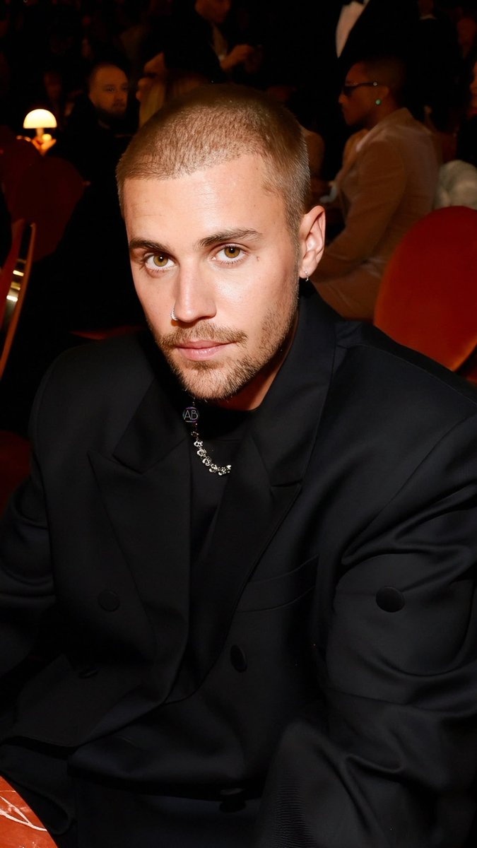 Justin Bieber ARG tweet media