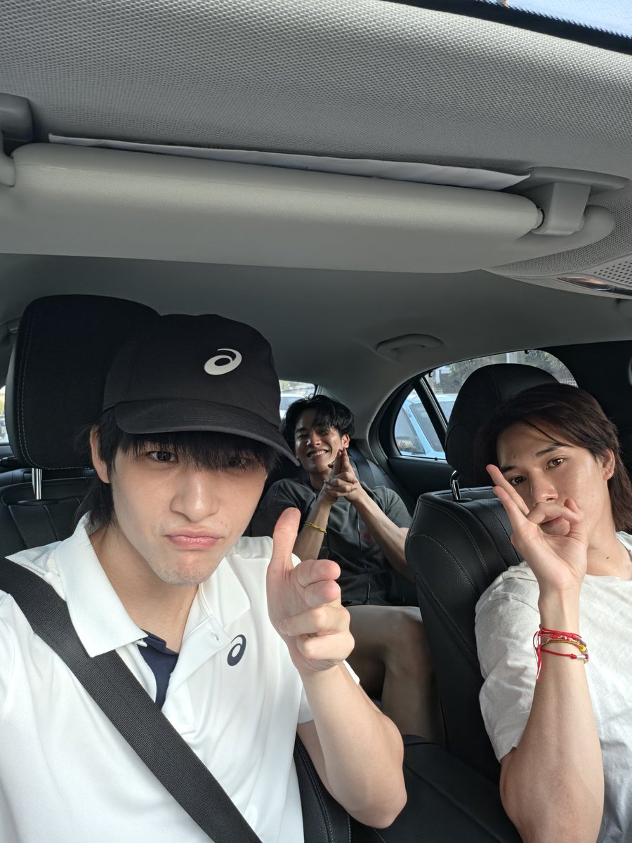 Ayin ✰ hwaiting WU! tweet media