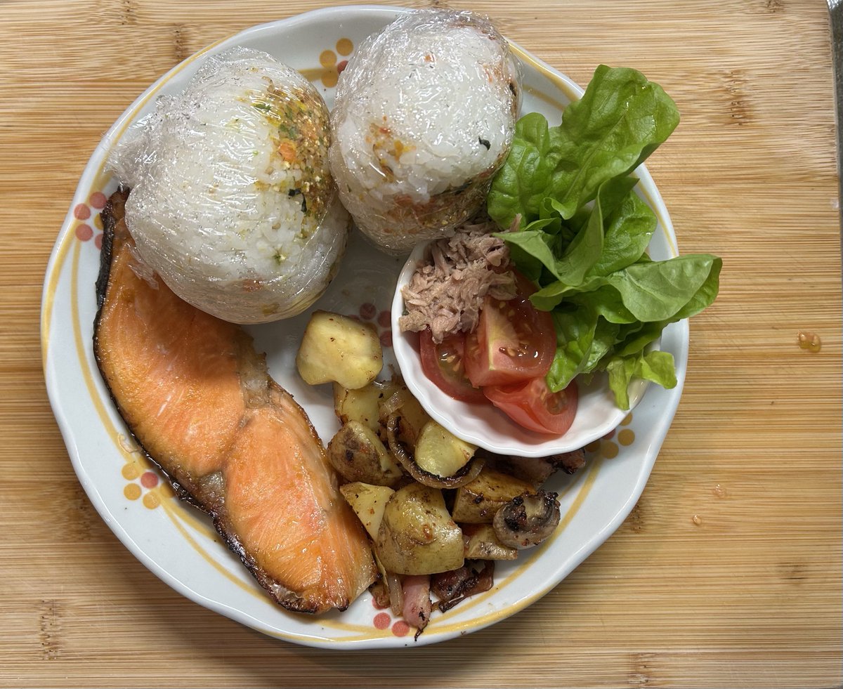 𝒦𝒜𝒵𝒰⭐︎🥔🥔⭐︎ tweet media