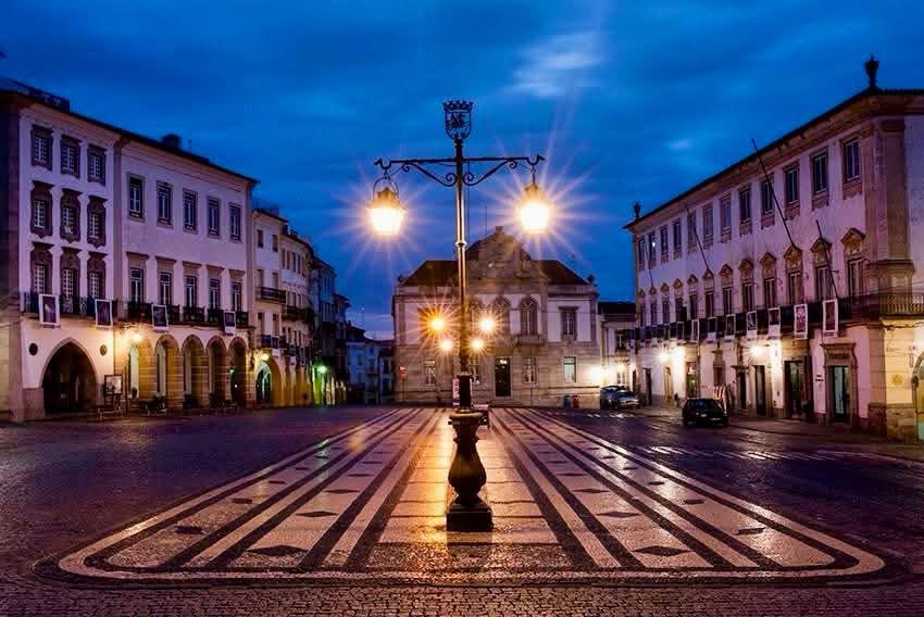 BoraPraPortugal's tweet image. 📍Praça do Giraldo, Évora 🇵🇹

#praçadogiraldo #evora #alentejo #portugal #walkabout