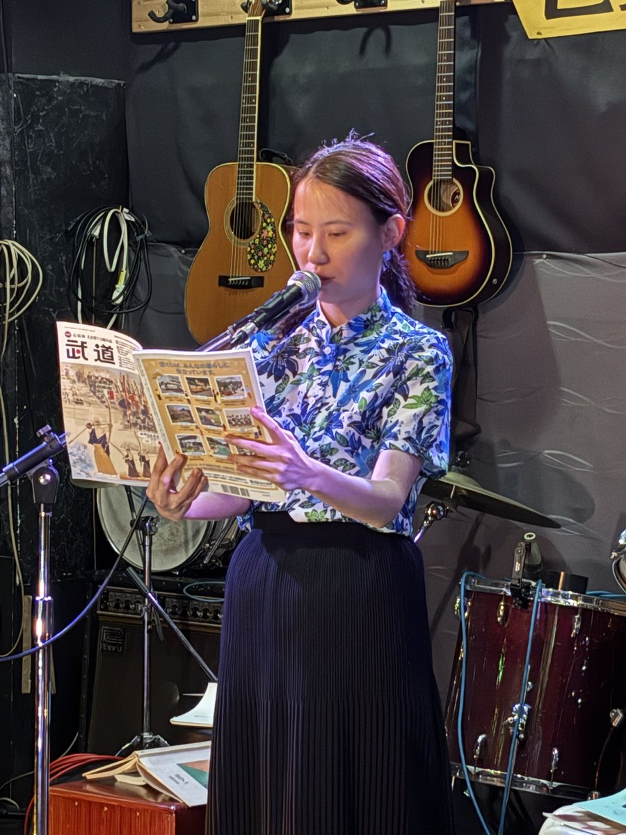 MC RETRO tweet media