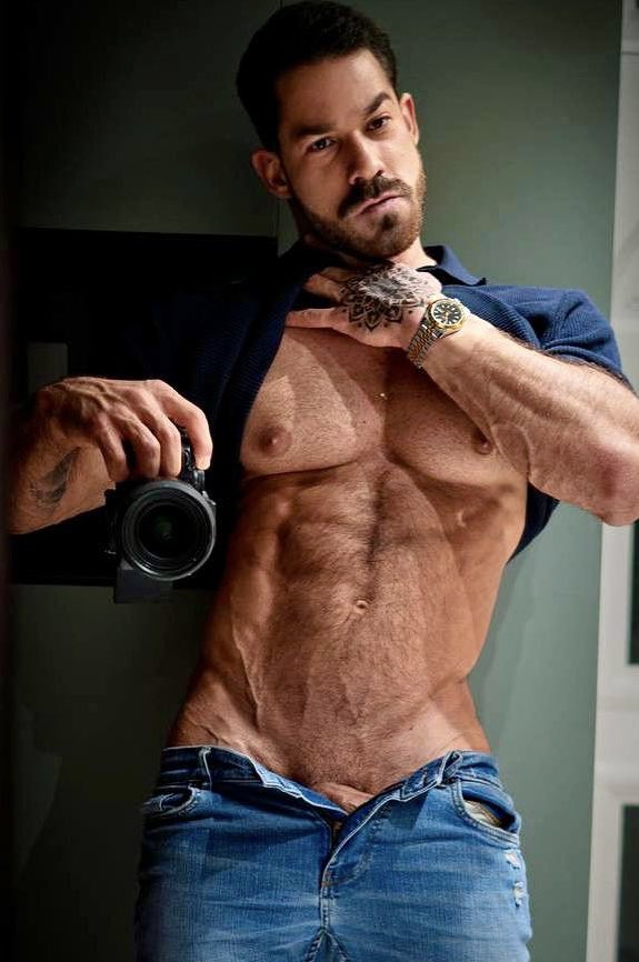 Big Oliver tweet media