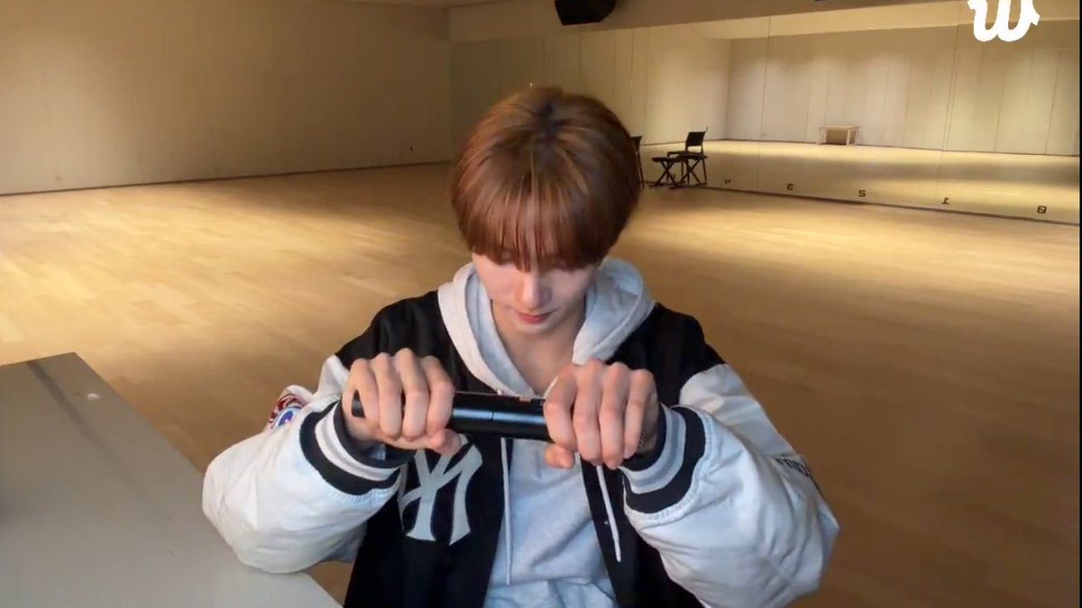 shu ♡‧₊ ໒꒱ tweet media