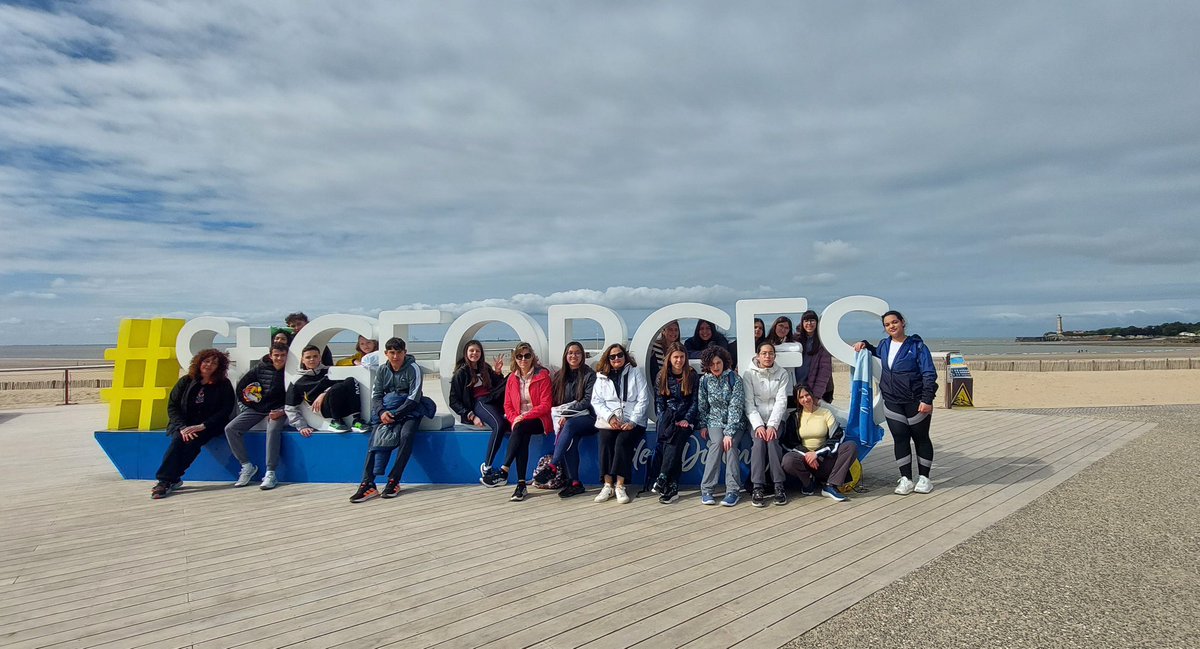 IES Antonio Tovar 🍏 tweet media