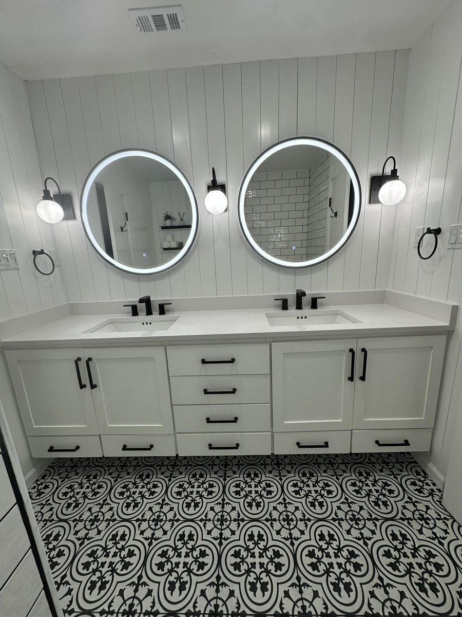 Before → After bathroom glow-up featuring our **Gridscape GS1 Screen in black with clear glass**!
Custom built directly to the customer’s specs — adds style, privacy &amp; light all at once.  

Contact Divided Style: 
E: info@divided.style 
P: 866-722-7302 
divided.style
