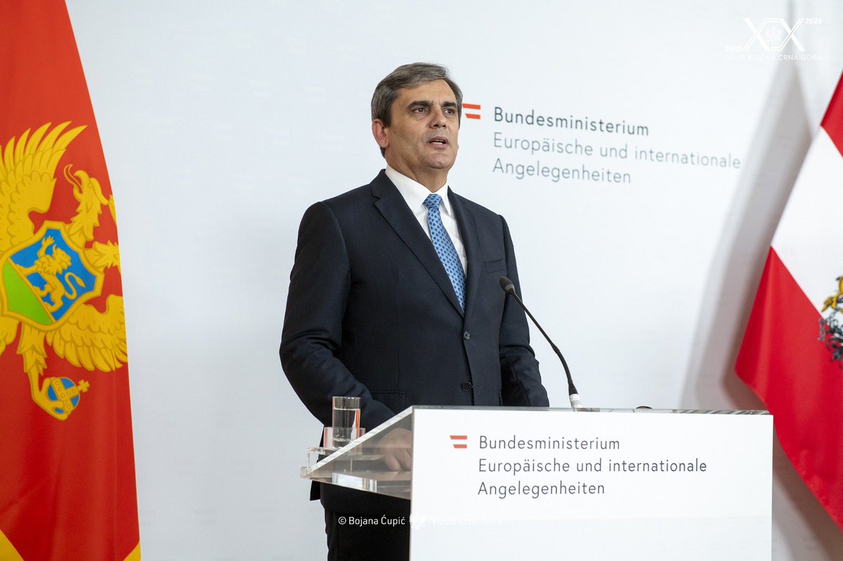 MFA_MNE's tweet image. 🇲🇪🤝🇦🇹
DPM &amp;amp; FM Ibrahimović met with minister for European and International Affairs of the Republic of #Austria Beate Meinl-Reisinger @BMeinl 

➡️ The meeting provided an excellent opportunity to exchange views on further enhancing the diplomatic ties between our two nations.