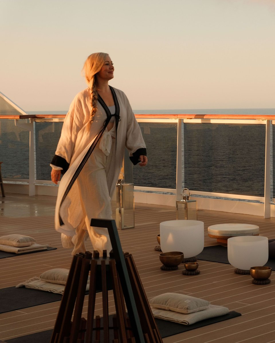 Amy Jones Travel tweet media