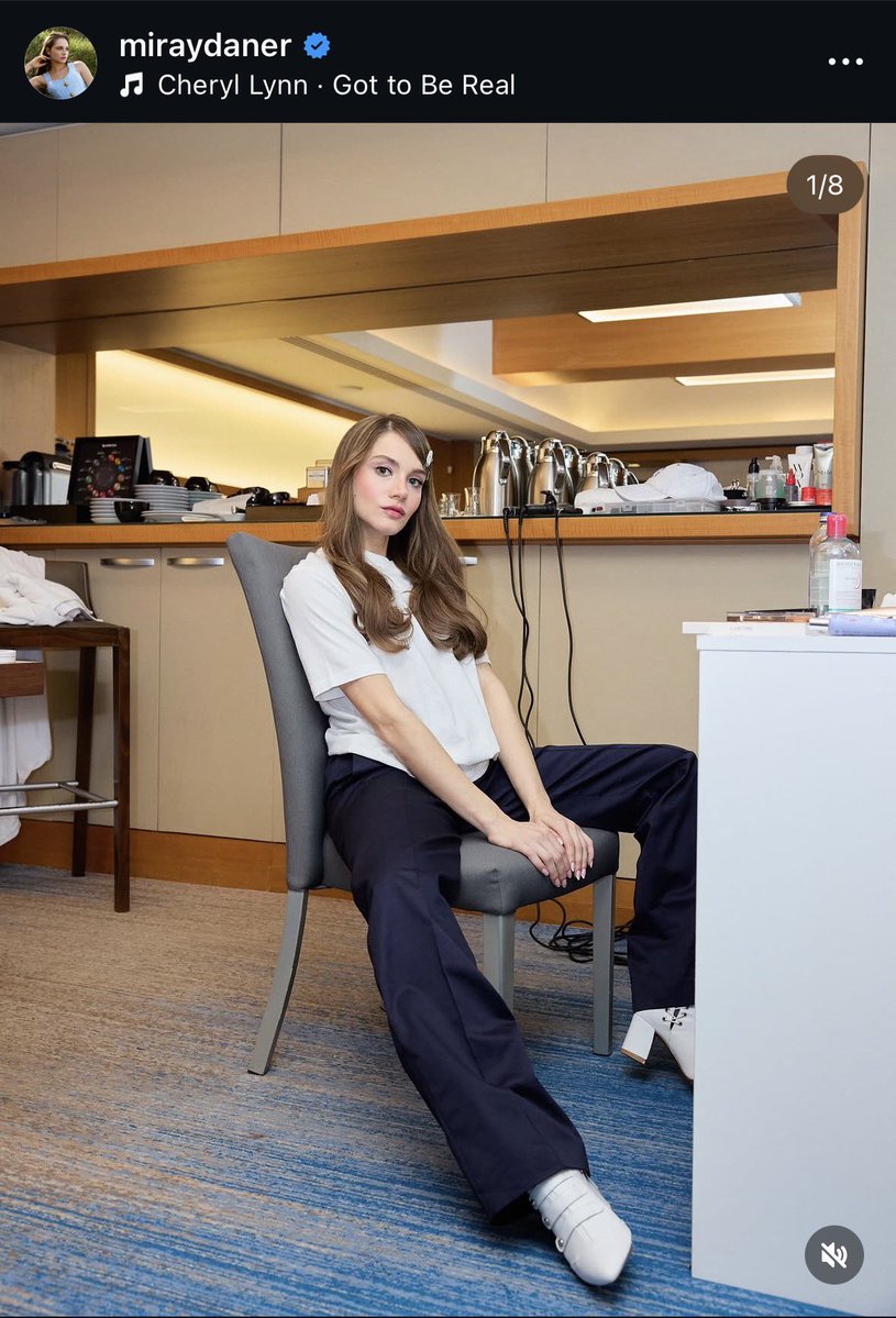 𝐬𝐚𝐫𝐨𝐨 tweet media