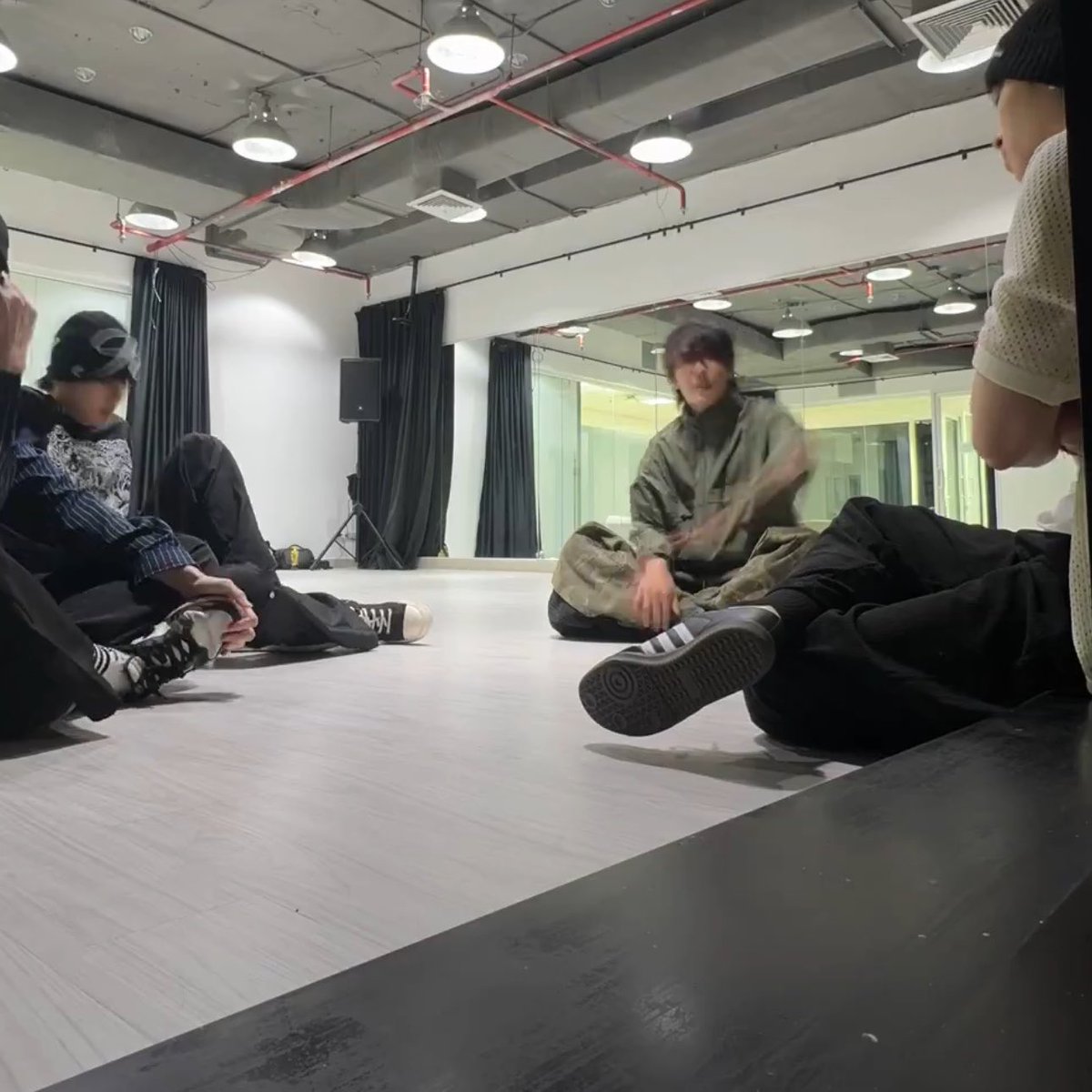 𝙉𝙨🔥🎸🕶️ รักเคะเท่าโลกเลย 🌍🎀 tweet media