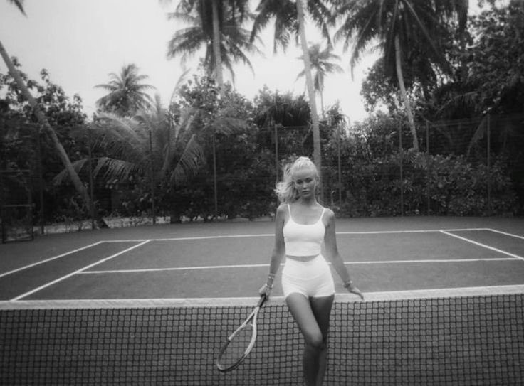 𝒞𝓁𝒶𝓈𝓈𝓎 tweet media