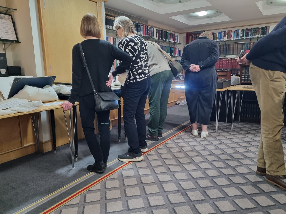 The Signet Library tweet media