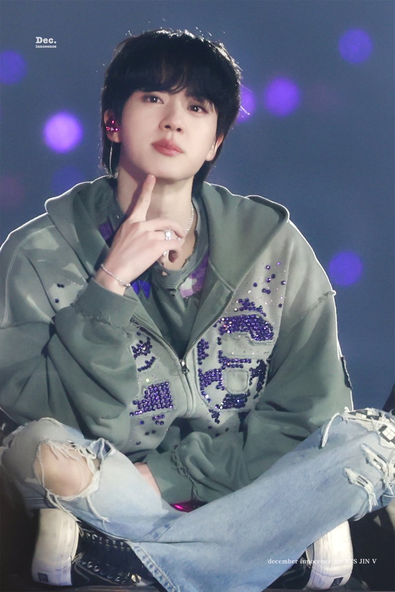 Dec_Innocence's tweet photo. 260411 BTS WORLD TOUR 'ARIRANG' IN GOYANG 
#JIN #진 #석진 #방탄소년단 #BTS　#BTS_WORLDTOUR_ARIRANG @BTS_twt https://t.co/FNNLW5gZJ8