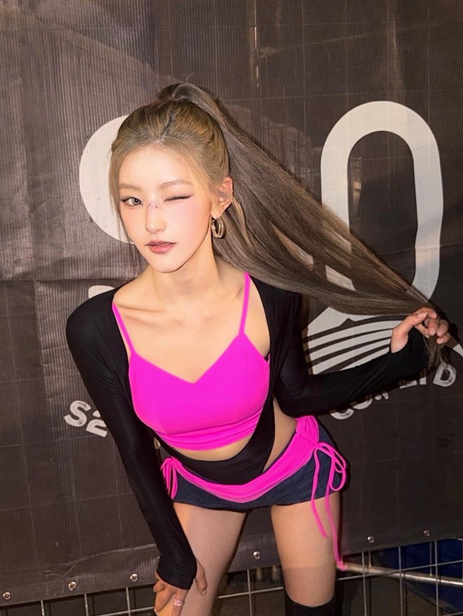 🦊 𝙢𝙚𝙜𝙞𝙩𝙨𝙪𝙣𝙚~ tweet media