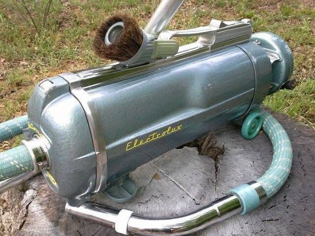 Johnny Cadillac tweet media