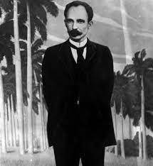 El 15 de abril de 1895, a propuesta de Máximo Gómez, es ascendido #MartíVive, a Mayor General del Ejército Libertador. Se reconoce con este acto su determinante papel como organizador de la Guerra Necesaria y su innegable talento estratégico. #TenemosMemoria. #TransporteCuba