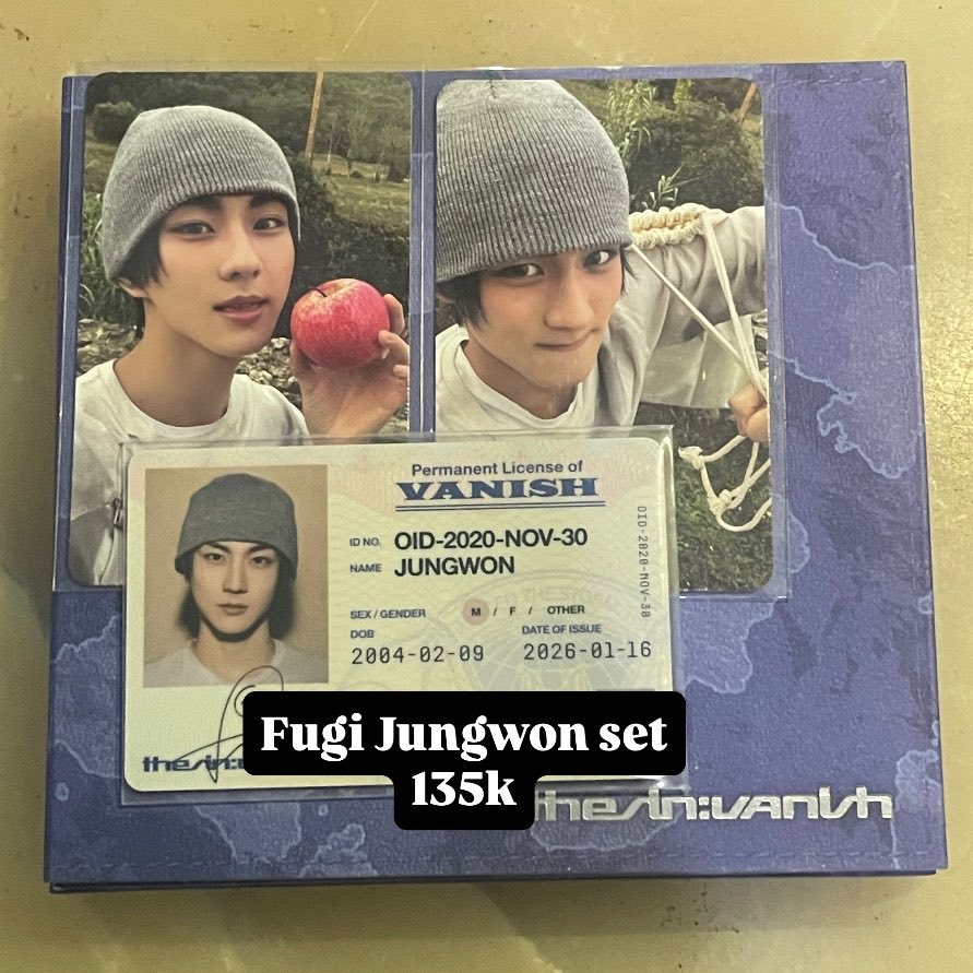 moonstaryl's tweet photo. #ensell 

wts - want to sell enhypen pc album

📍Bekasi
📌split pay or full co
📌exc admin 🍊 
📌 dm for details https://t.co/LFHF84q681
