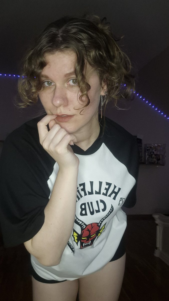 одичавшая клоунесса | когда синий и желтый, 🚍 tweet media