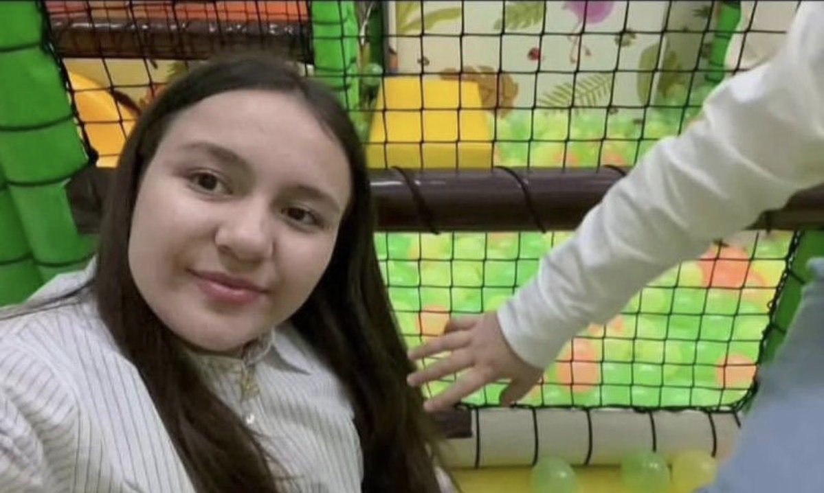 Uur19o7's tweet image. Akıl alır gibi değil süt kuzuları daha bu çocuklar