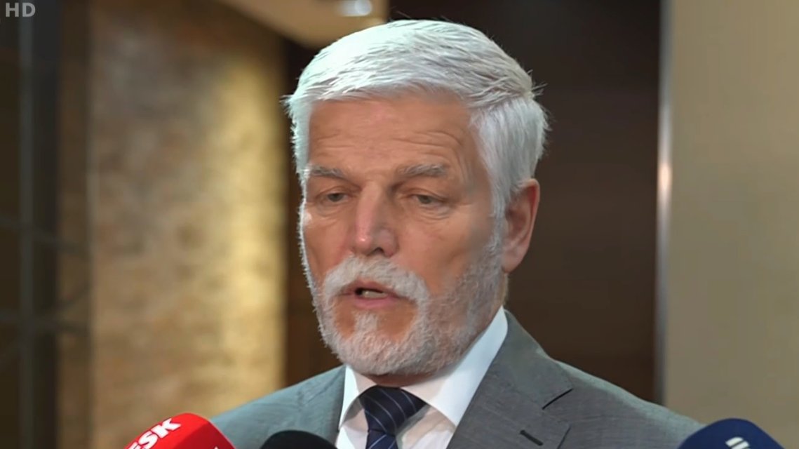 Aj Chua new/MichaelaUrban tweet media