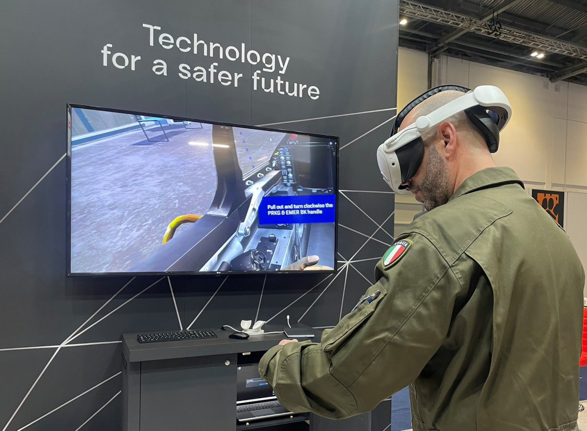 LDO_Aeronautics's tweet image. At #LeonardoAeronautics, we are redefining maintenance #training for the #M345 aircraft. Through high-fidelity Virtual Reality (#VR), we offer immersive solutions designed to maximise technician proficiency:

✅ Virtual familiarisation: A full-scale hangar experience allowing