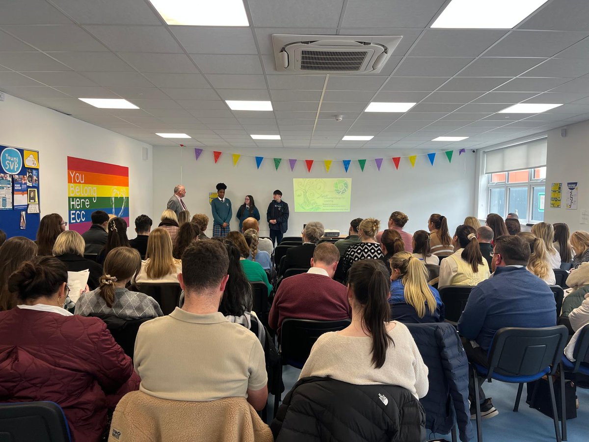 Enfield Community College tweet media