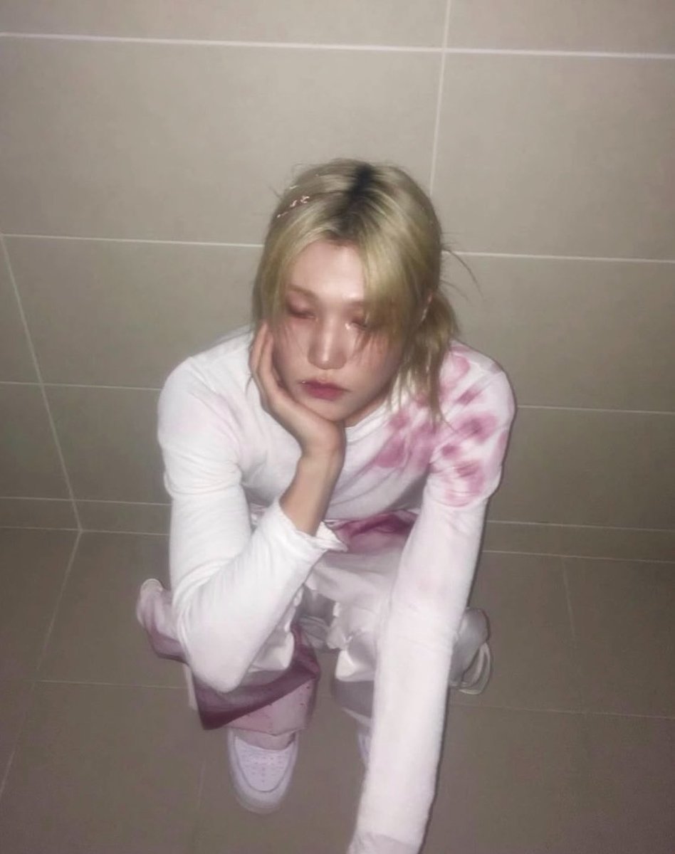 auburn(๑˃̵ᴗ˂̵) piwon yuri demon tweet media