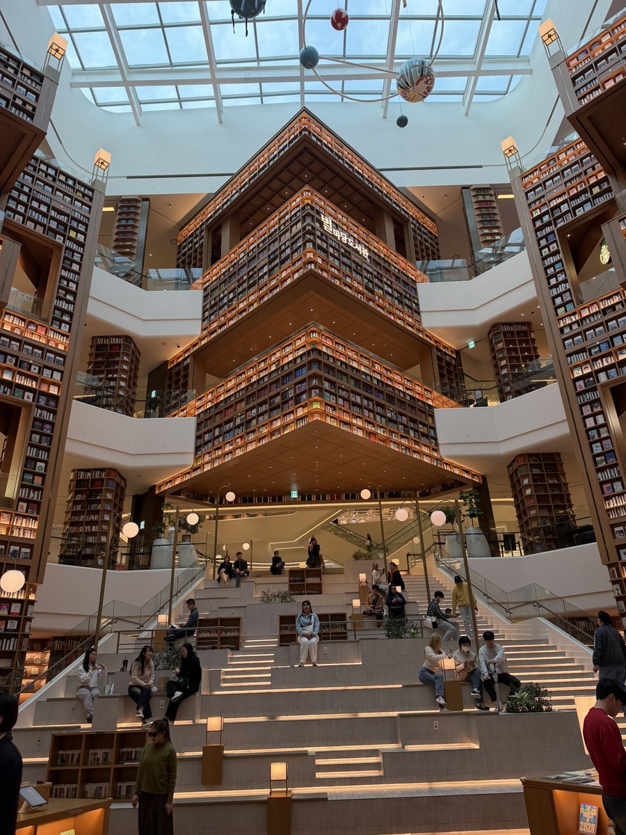 Chrissie⁷ 💜 ⟭⟬E ARE B⟬⟭CK ⟭⟬ ⟬⟭ ᵇᵗˢ ⊙⊝⊜ tweet media