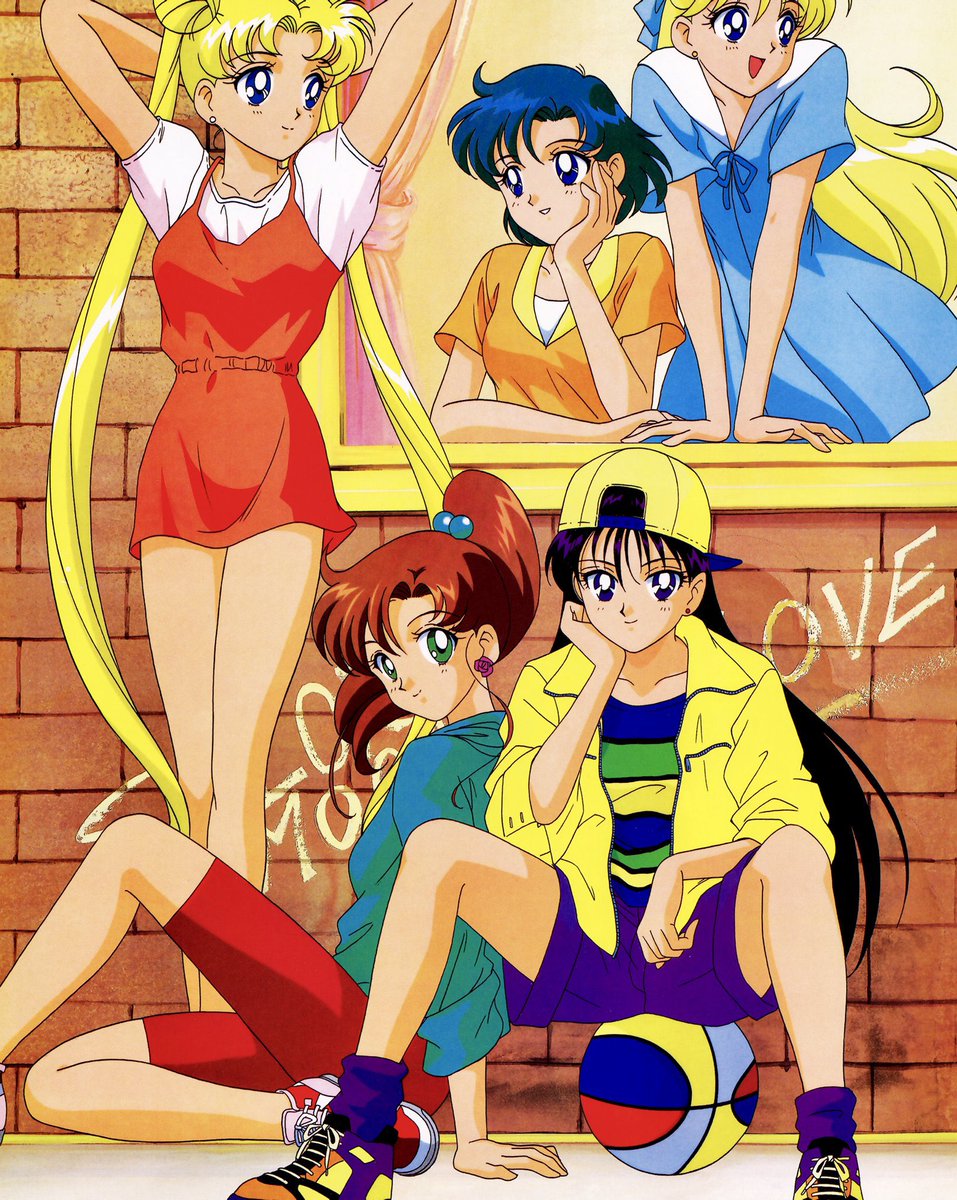 Hourly Sailor Moon tweet media