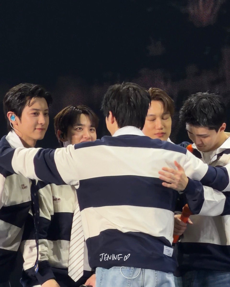 jenine 🍒 tweet media