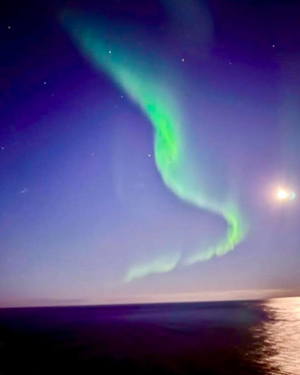 regentcruises's tweet photo. Postcards from Around the World ππ Sail through Northern Europe where refined beauty and quiet moments are elevated in the company of those who appreciate them most. https://t.co/WVVDgITJwF #PostcardSeries #MyRegentExperience https://t.co/PF6lRSv2cX