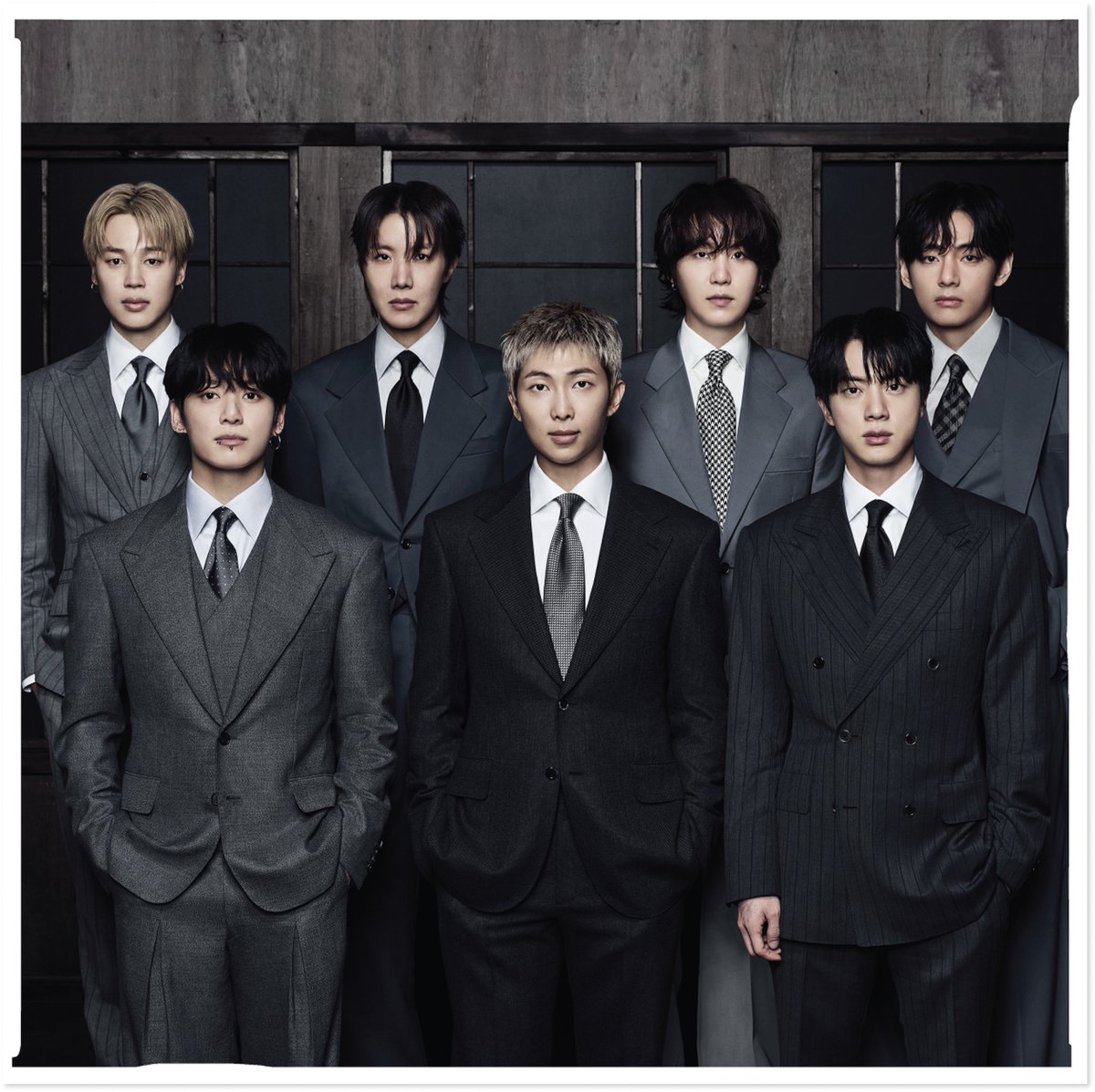 UpdateCharts tweet media